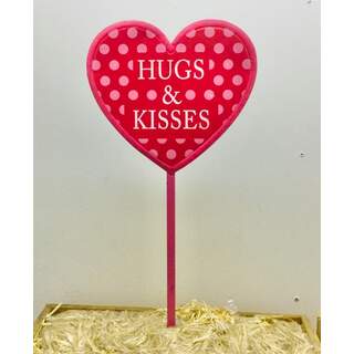 HUGS & KISSES Heart on Stake 