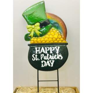 Happy St. Patrick’s Day Pot of Gold w/Hat on Two Poles 